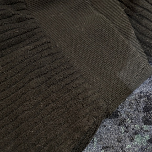 Gymshark Black Track Pants - Picture 4 of 4